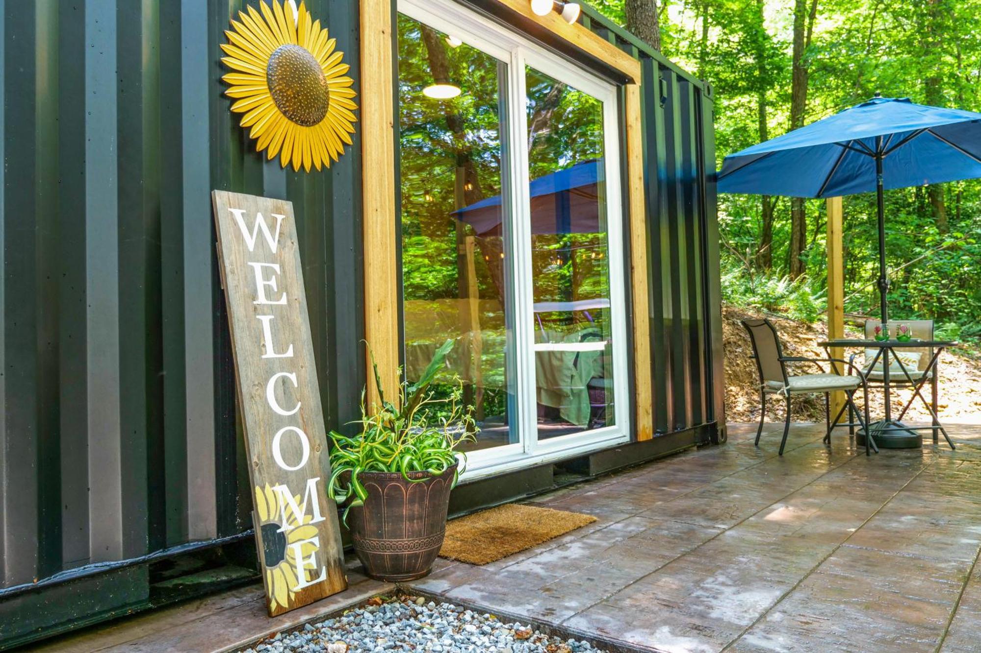 Tiny Home With Hot Tub By Mohican State Park! Loudonville Exteriér fotografie