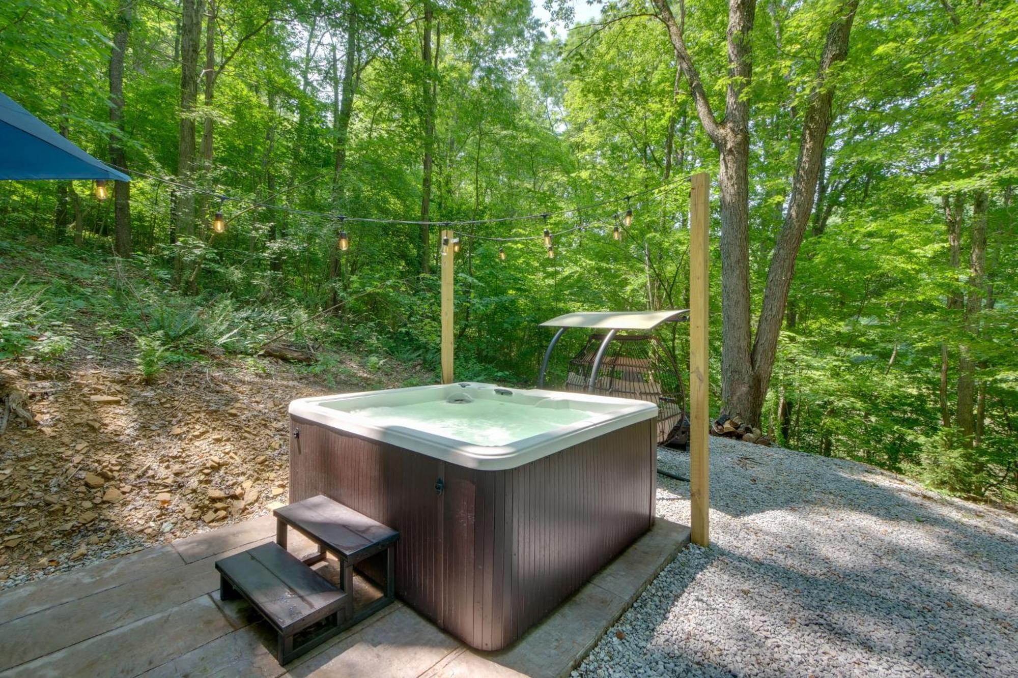 Tiny Home With Hot Tub By Mohican State Park! Loudonville Exteriér fotografie
